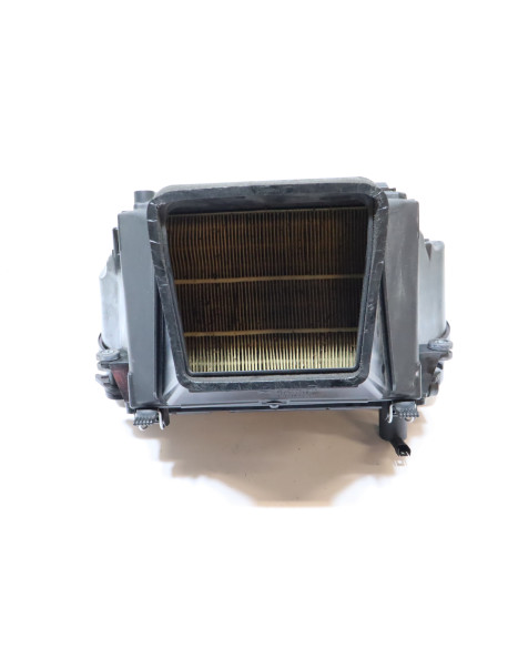 BMW S1000RR, luftburk