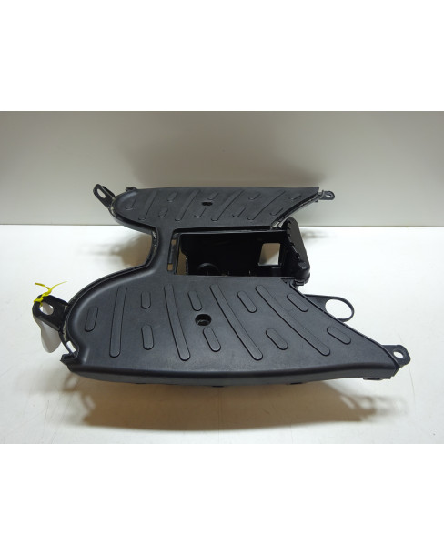 Peugeot Kisbee, fotplatta 2