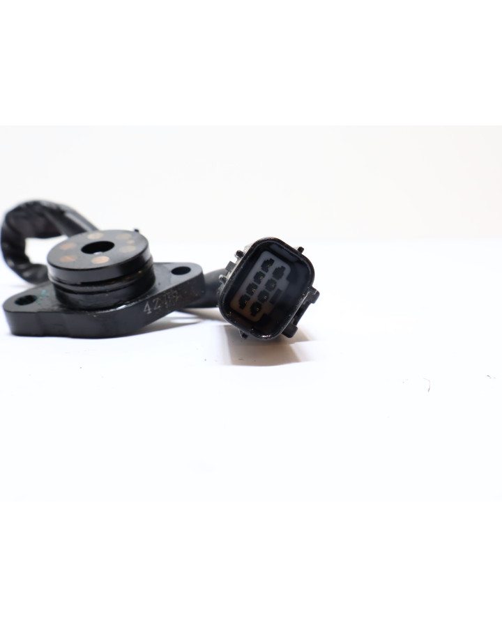 Yamaha MT-07, neutralväxelgivare