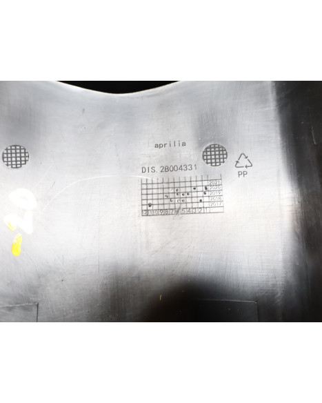Derbi Senda/Aprilia SX50/Gilera SMT, bakskärm
