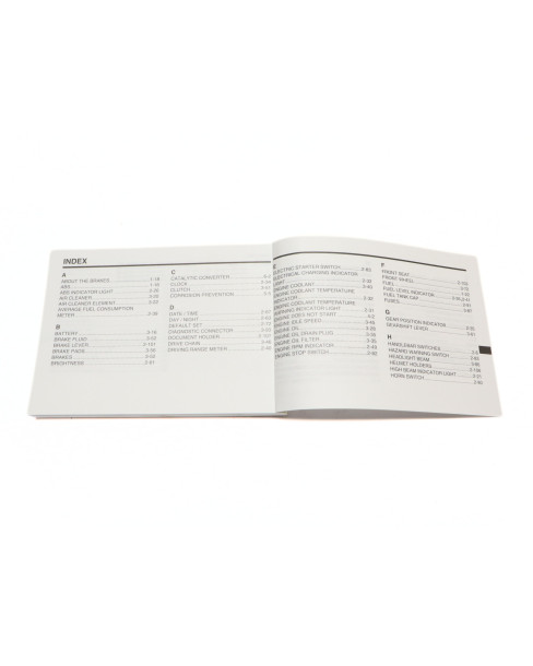 Suzuki GSX-8S, instruktionsbok 2