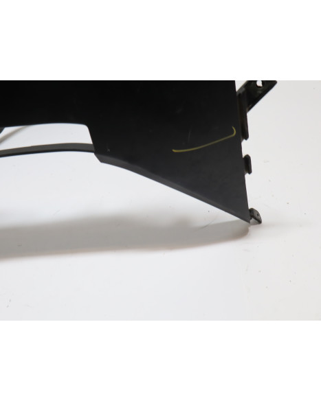 Viarelli Monztro, nedre frontkåpa