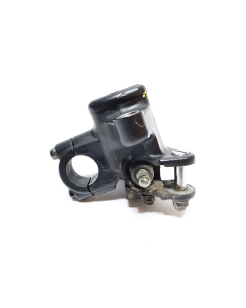 Honda CB1100SF, bromscylinder fram 2