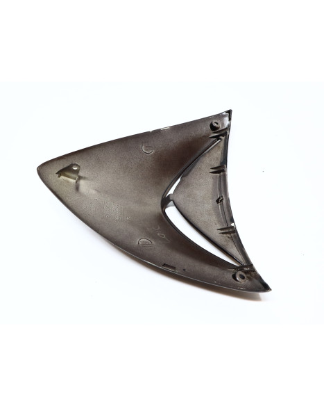 Peugeot Speedfight 2, övre frontkåpa