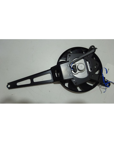 Kawasaki ZX10R, kylarfläkt 2