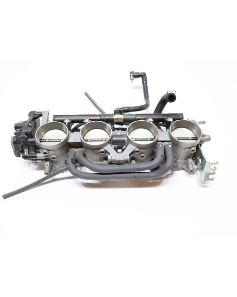 Suzuki GSX-S1000, gasspjäll/insprut 2