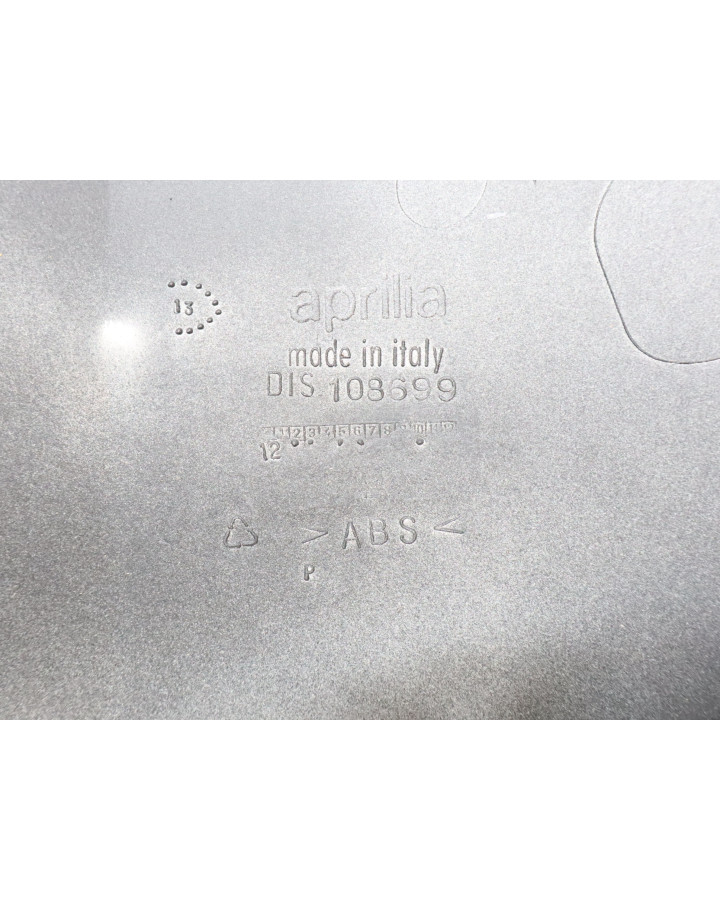 Aprilia SR50, övre frontkåpa