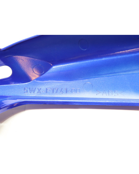 Yamaha TZR 50, bakre sidokåpa höger