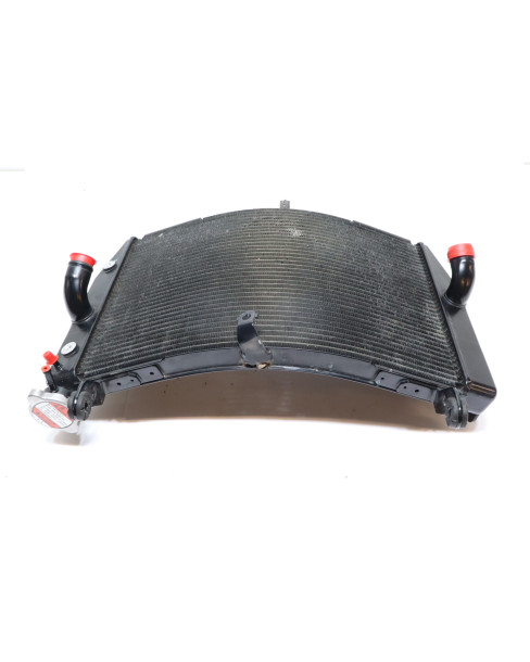 Suzuki GSX-S1000, kylare 2