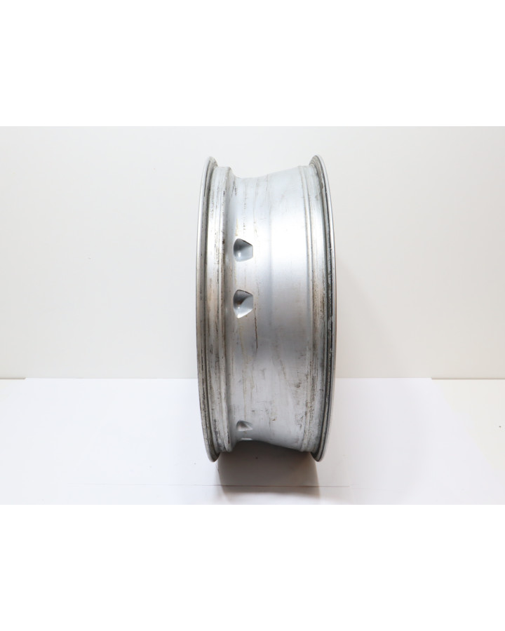 BMW F800ST, bakfälg