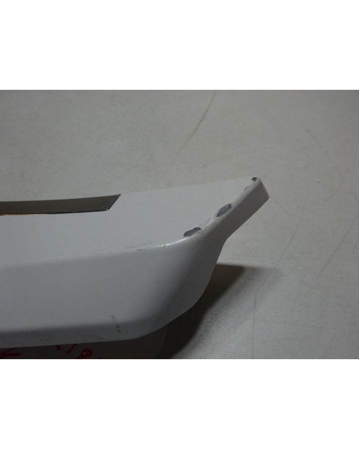 Kymco Like 50, nedre sidokåpa vänster