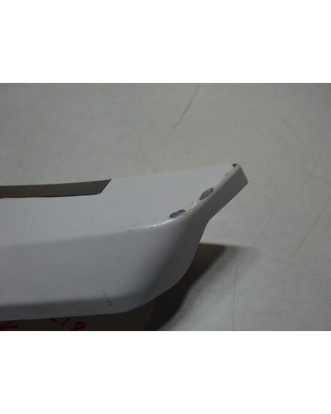 Kymco Like 50, nedre sidokåpa vänster