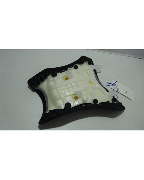 Kawasaki ZR-10R, sadel 2