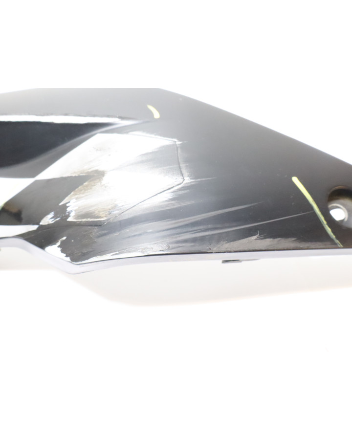 Viarelli Rivetto, nedre sidokåpa höger