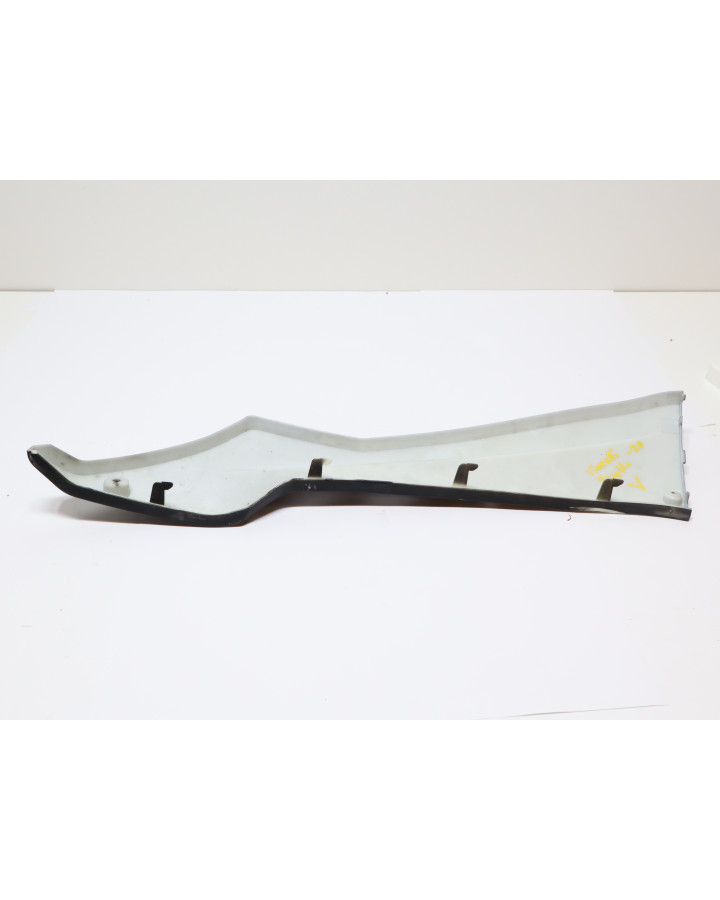 Viarelli Rivetto, nedre sidokåpa höger