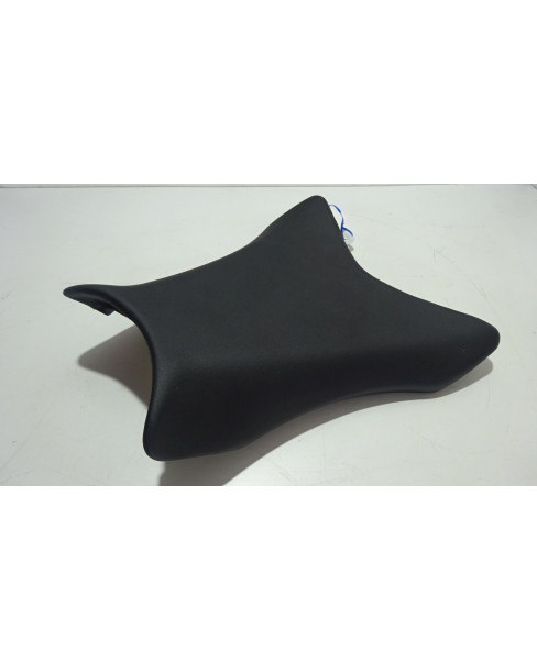 Kawasaki ZR-10R, sadel