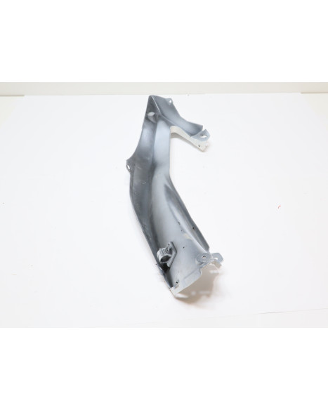 Yamaha YZF-R6, övre sidokåpa höger