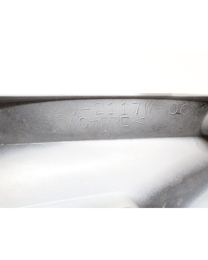 Yamaha YZF-R6, övre sidokåpa höger