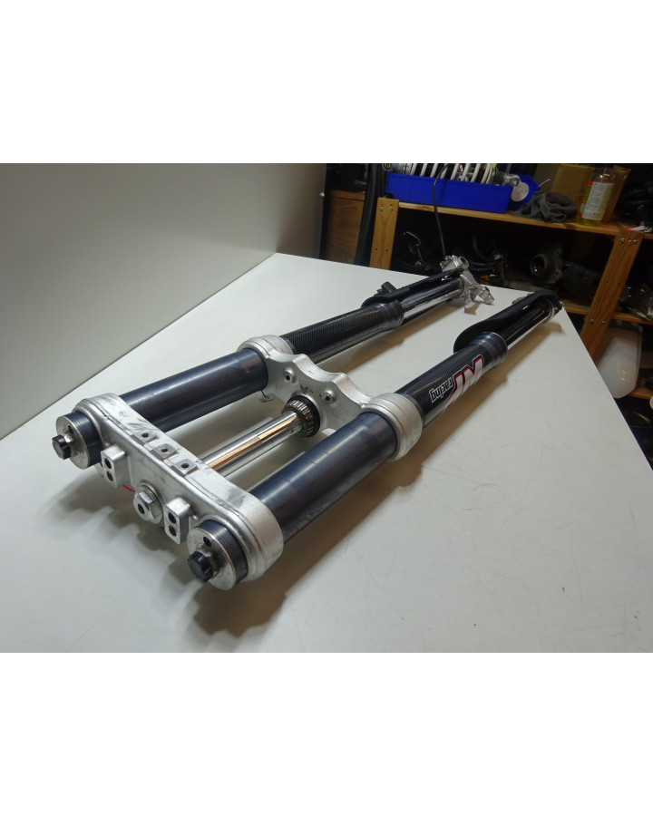 KTM 625 SM, framgaffel