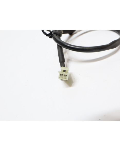 Yamaha YZF-R125, bromsljuskontakt bak