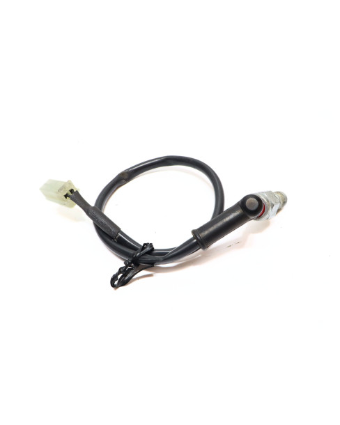 Yamaha YZF-R125, bromsljuskontakt bak 2