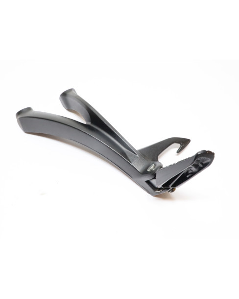 Suzuki GSX-S1000, passagerarfotpinne vänster komplett 2