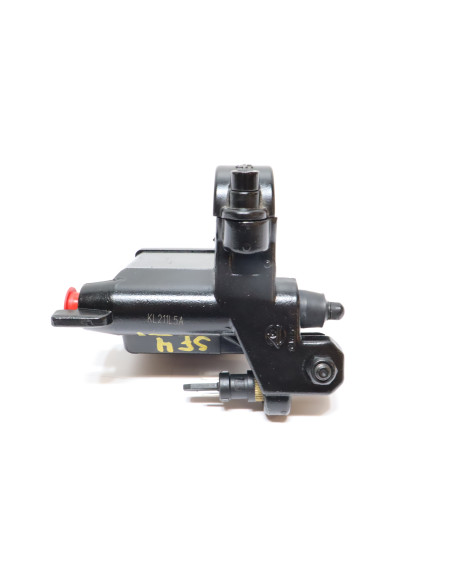 Peugeot Speedfight 3/4, bromscylinder fram