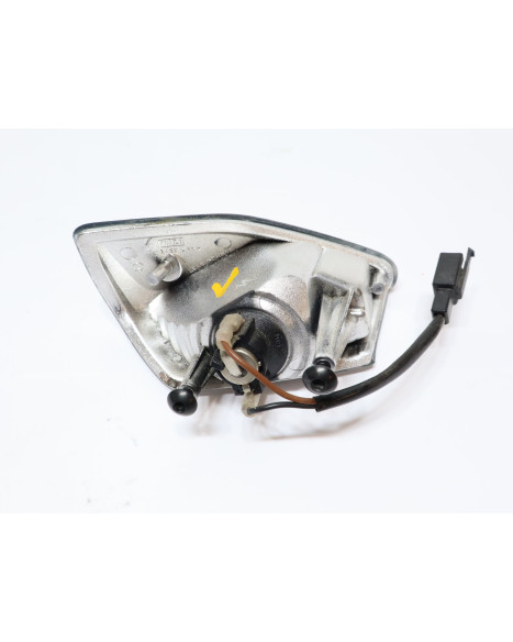 Yamaha Aerox, blinkers vänster fram