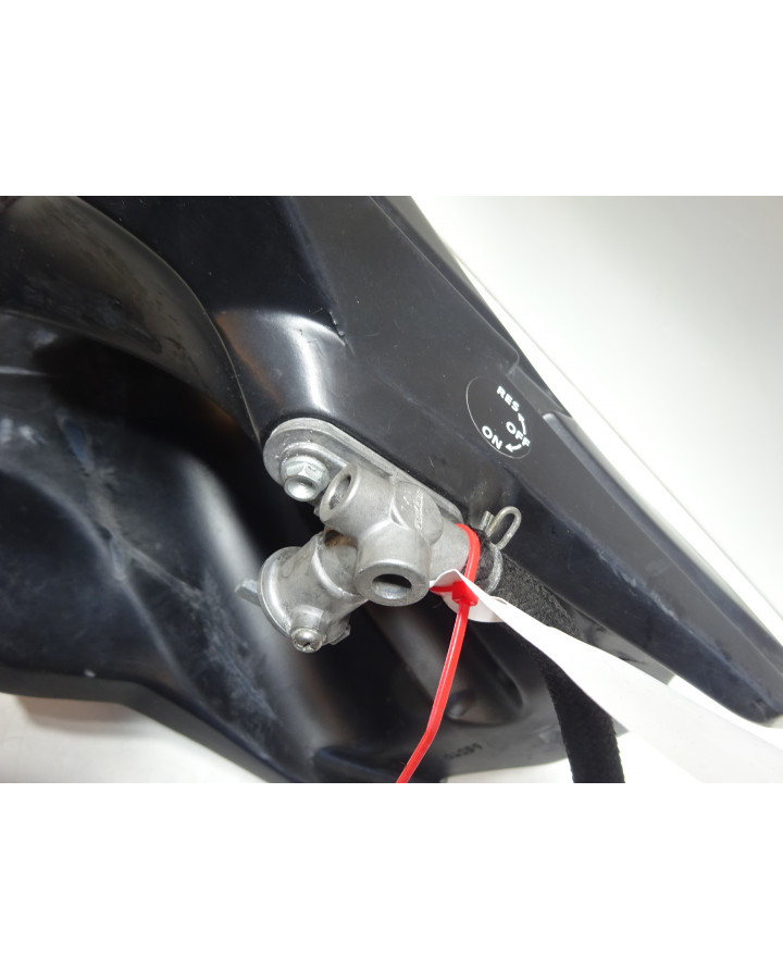 KTM 625 SM, bränsletank