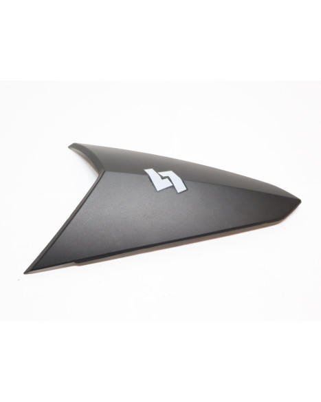 Invicta Venator, övre frontkåpa