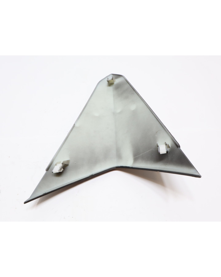 Invicta Venator, övre frontkåpa