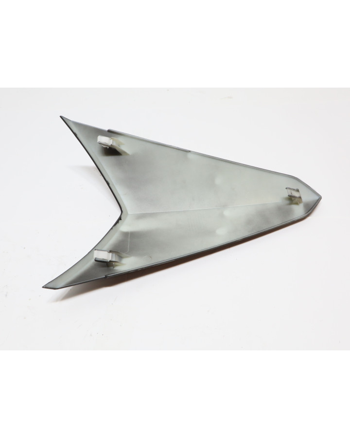 Invicta Venator, övre frontkåpa