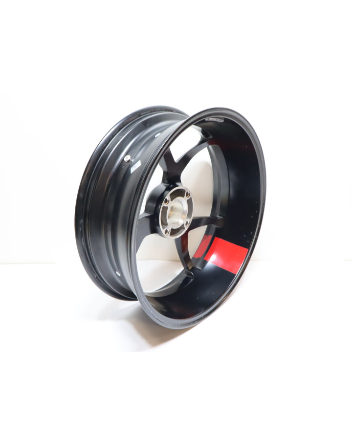 Ducati Supersport 950 S, bakfälg