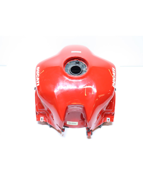 Ducati Supersport 950 S, bränsletank 2