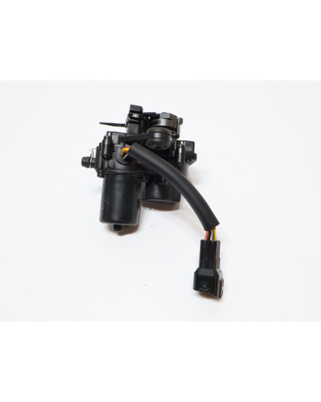 Ducati Supersport 950 S, avgasservo