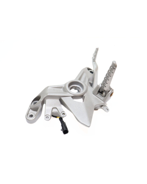 Ducati Supersport 950 S, fotpinne höger komplett 2