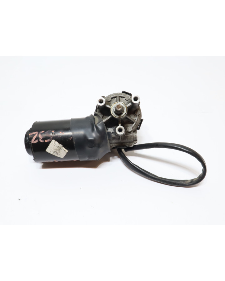 Ligier JS50, torkarmotor fram