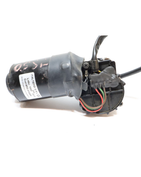 Ligier JS50, torkarmotor fram