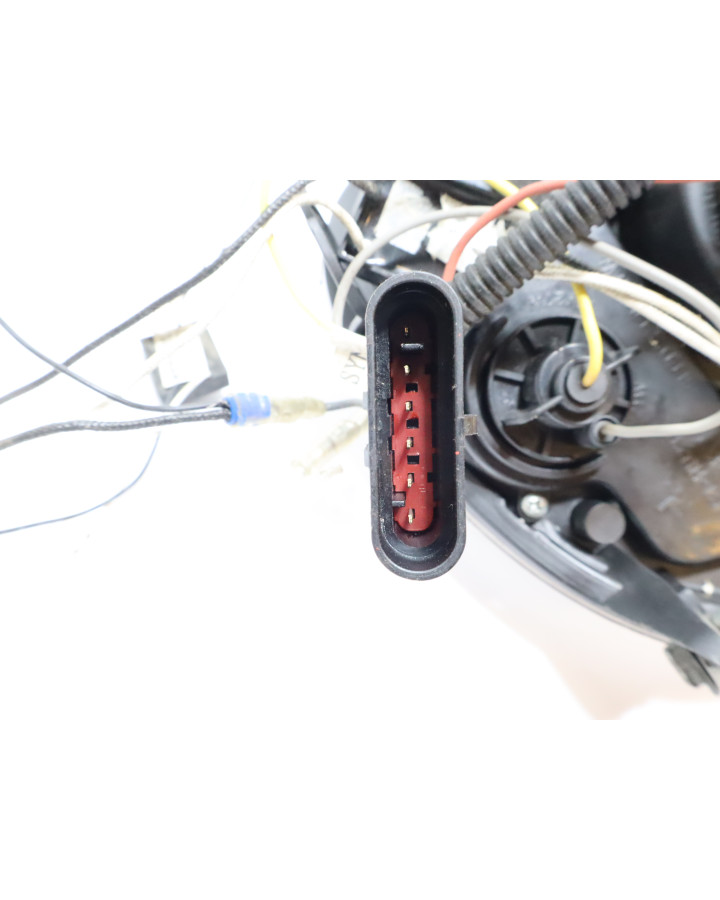 Bellier B8, framlykta vänster