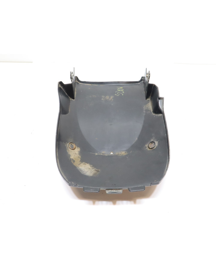 Piaggio NRG, inre stänkskärm