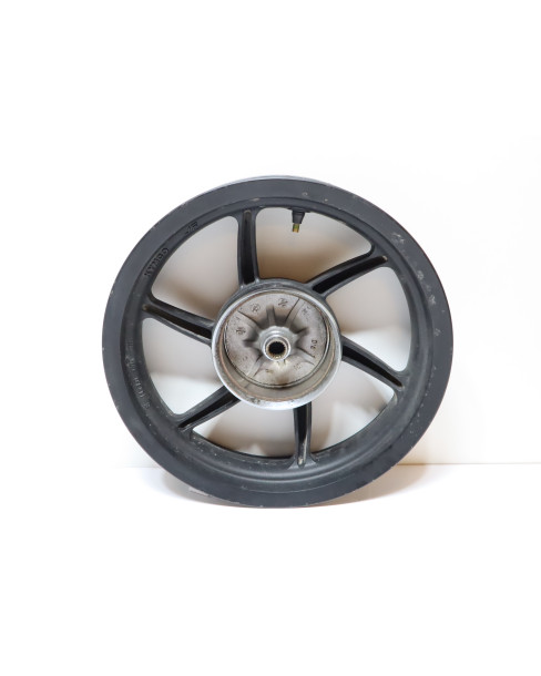 Kymco Super 8, bakfälg 2