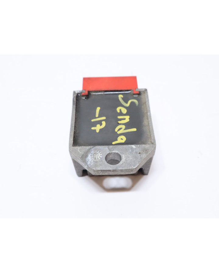 Derbi Senda/Aprilia SX50/Gilera SMT, voltregulator