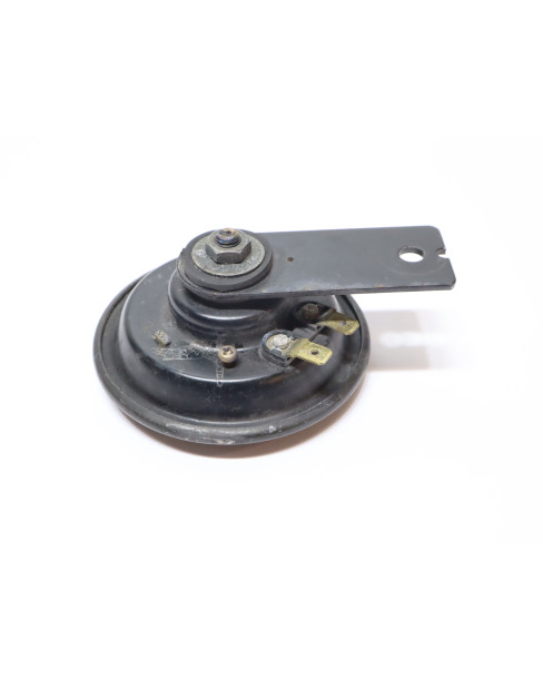 Yamaha YZF-R1, tuta 2