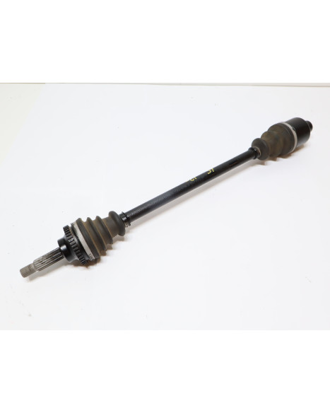 Aixam S8/S9, drivaxel