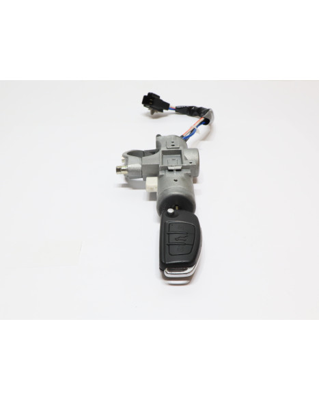 Titan Zero R4, tändningslås