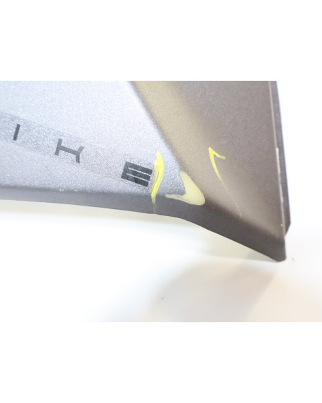 Eloped ES1, nedre sidokåpa höger