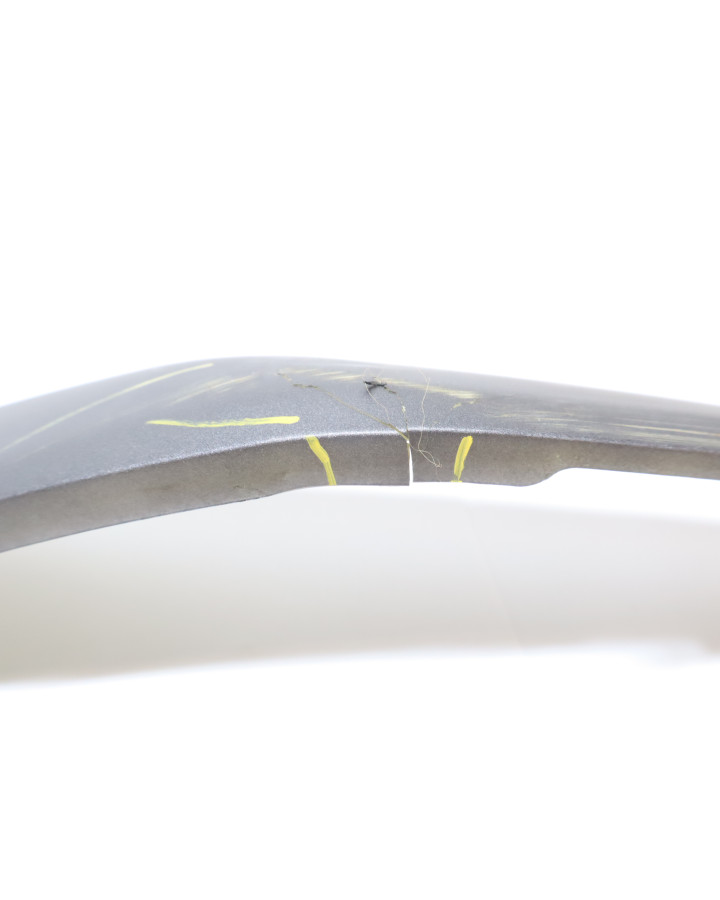 Eloped ES1, nedre sidokåpa höger