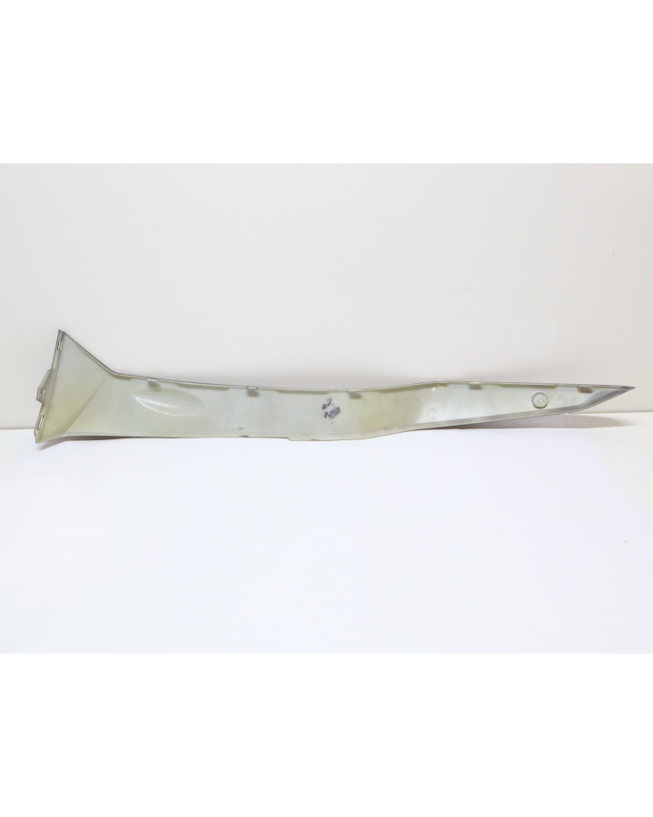 Eloped ES1, nedre sidokåpa höger