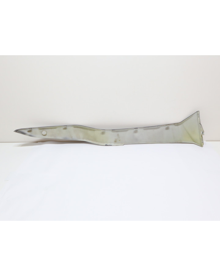 Eloped ES1, nedre sidokåpa vänster