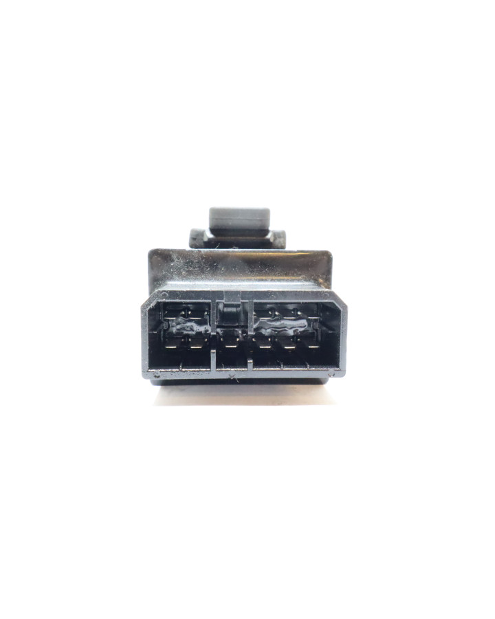 Yamaha YZF-R1, relä bränslepump